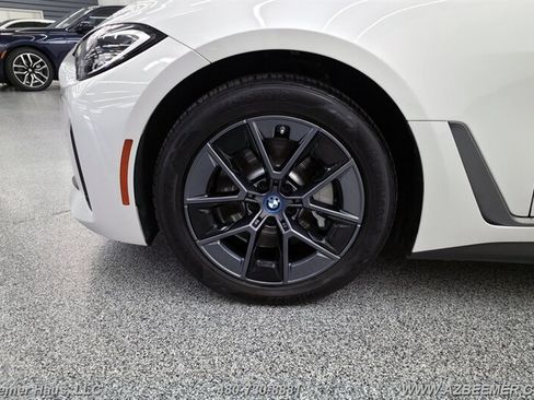 Used 2023 BMW i4 eDrive35 w/ Premium Package RWD image 22