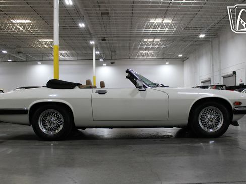 Used 1989 Jaguar XJS V12 Convertible image 34