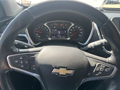 Used 2020 Chevrolet Equinox LT AWD/4WD image 12