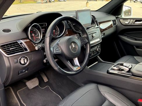 Used 2017 Mercedes-Benz GLS 450 4MATIC image 18