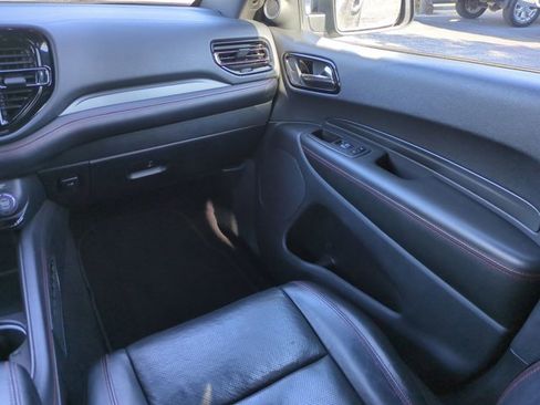 Used 2024 Dodge Durango GT image 17