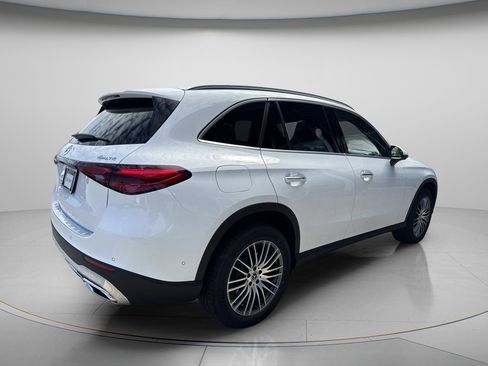 Certified 2026 Mercedes-Benz GLC 300 4MATIC image 6