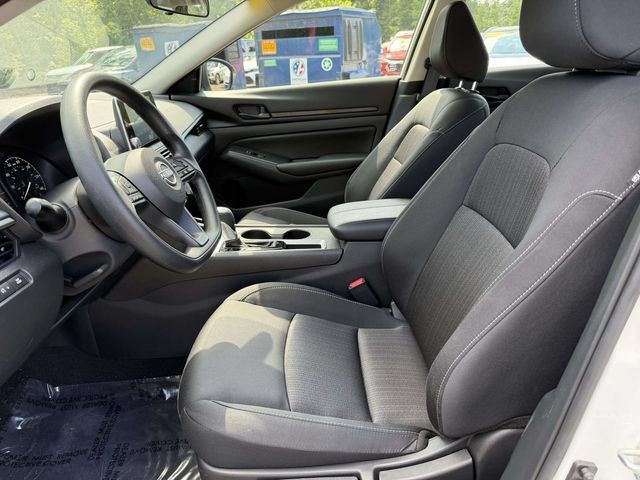 Used 2025 Nissan Altima 2.5 S FWD image 15
