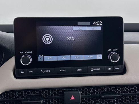 Used 2025 Honda HR-V LX image 19