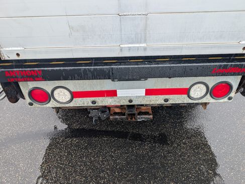 Used 2018 Ford F250 XL w/ Power Equipment Group AWD/4WD image 9