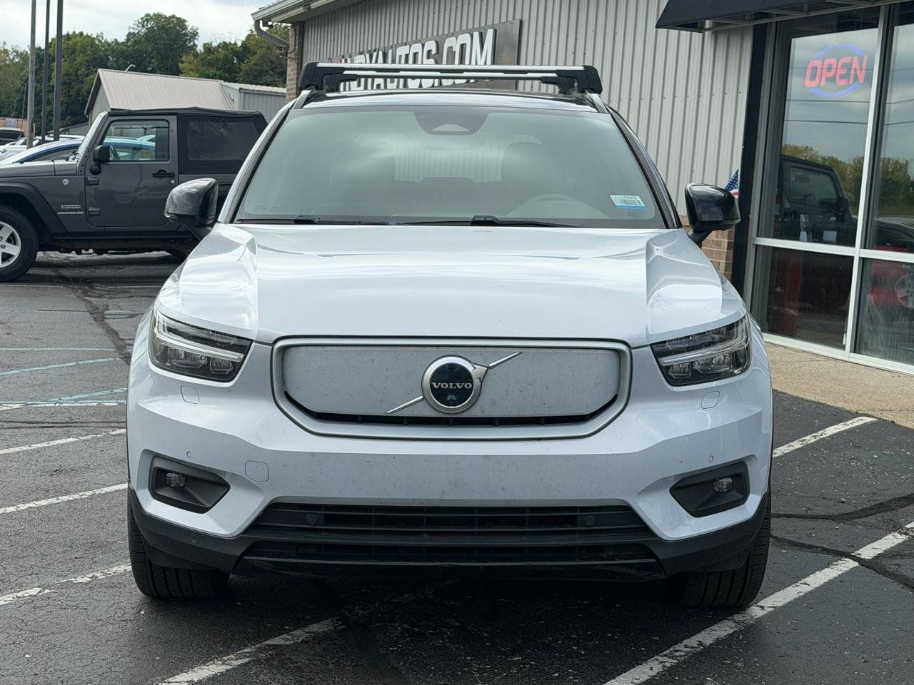 Used 2021 Volvo XC40 P8 Recharge AWD/4WD image 8