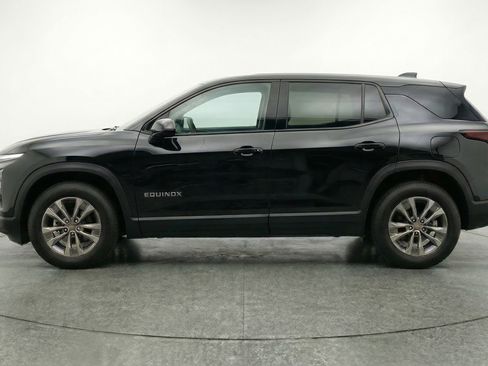 Used 2025 Chevrolet Equinox LT FWD image 5