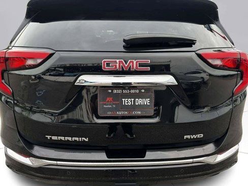 Used 2019 GMC Terrain Denali AWD/4WD image 17