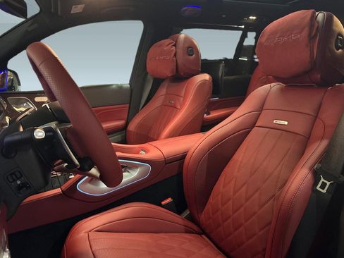 New 2026 Mercedes-Benz GLS 63 AMG 4MATIC image 18