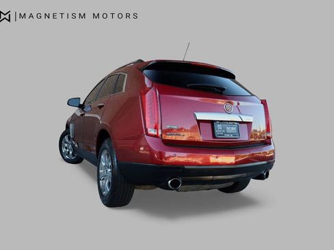 Used 2015 Cadillac SRX Luxury image 8