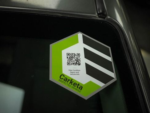 Used 2011 Ford Focus SE image 25