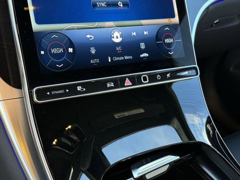 Certified 2025 Mercedes-Benz GLC 300 4MATIC image 16