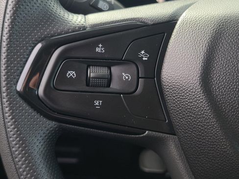 Used 2024 Chevrolet TrailBlazer LS image 30