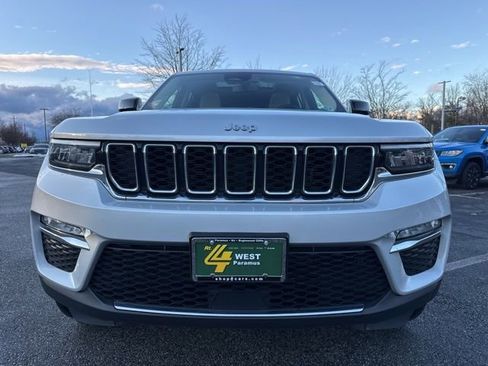 Certified 2022 Jeep Grand Cherokee Limited image 2