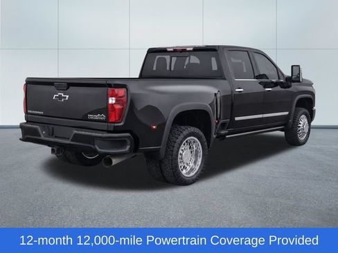Used 2024 Chevrolet Silverado 3500 High Country w/ High Country Premium Package AWD/4WD image 4