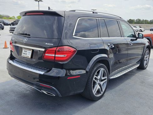 Used 2017 Mercedes-Benz GLS 550 4MATIC image 3