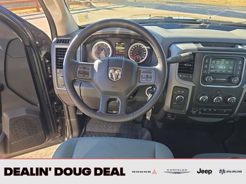 Used 2017 RAM 2500 Tradesman w/ Chrome Appearance Group image 14