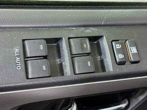 Used 2019 Toyota 4Runner SR5 image 15