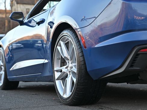 Used 2021 Chevrolet Camaro SS image 19