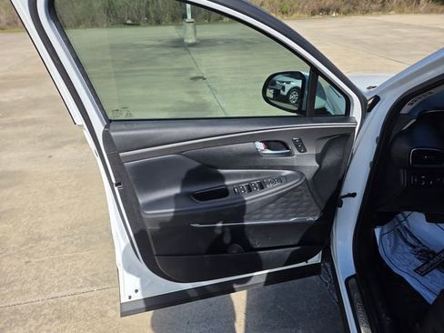 Used 2019 Hyundai Santa Fe FWD image 22