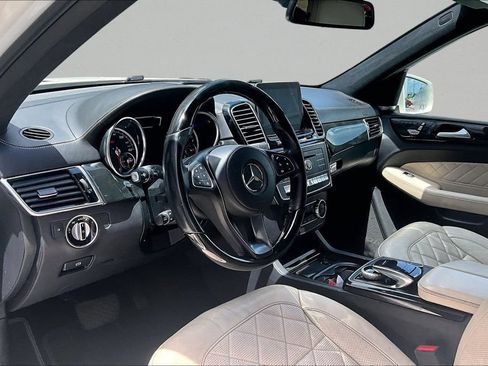 Used 2018 Mercedes-Benz GLS 450 4MATIC image 17