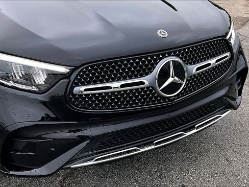 Certified 2026 Mercedes-Benz GLC 300 image 30
