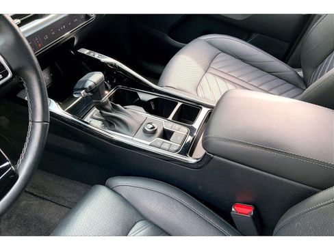 Used 2024 Kia Sorento SX Prestige AWD/4WD image 16