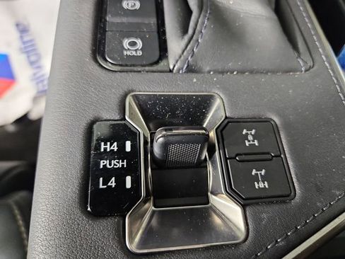Used 2024 Lexus GX 550 AWD/4WD image 29