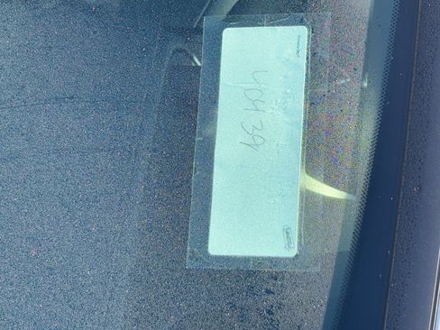 Used 2021 Lexus ES 300h w/ Accessory Package image 10