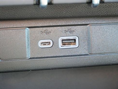 New 2026 GMC Canyon Elevation w/ Convenience Package image 50