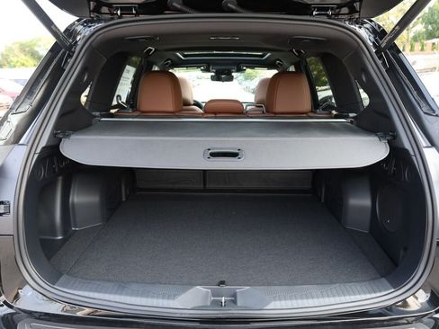 New 2026 Subaru Forester Touring AWD/4WD image 8