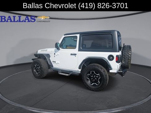 Used 2022 Jeep Wrangler Sport AWD/4WD image 6