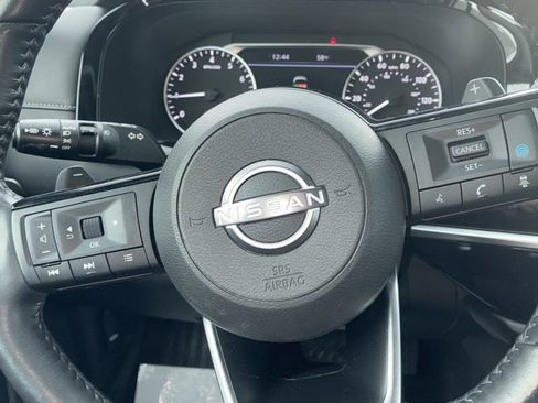 Certified 2022 Nissan Pathfinder SL AWD/4WD image 5