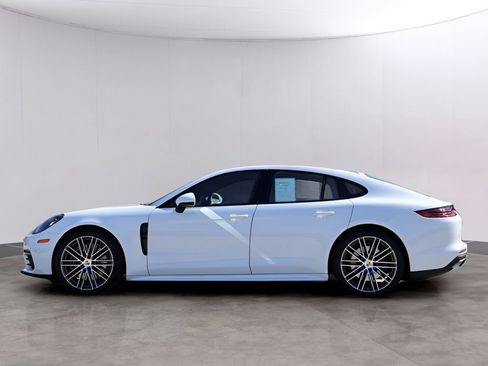 Used 2020 Porsche Panamera 4 AWD/4WD image 2