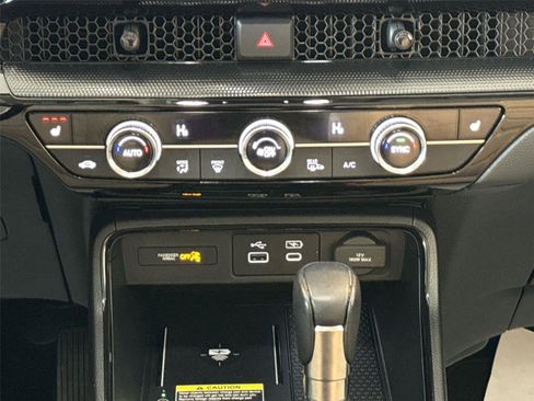 Used 2023 Honda CR-V EX-L image 17