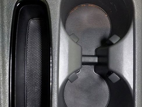 Used 2017 Kia Niro LX image 23