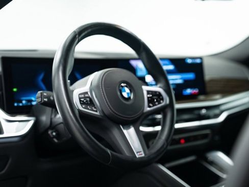 Used 2025 BMW X6 xDrive40i image 11