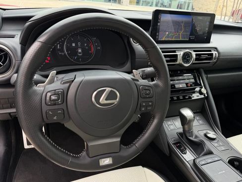 Used 2021 Lexus IS 350 F Sport w/ Navigation Package RWD image 12