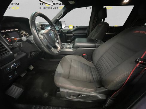 Used 2018 Ford F150 XLT w/ Equipment Group 302A Luxury image 9