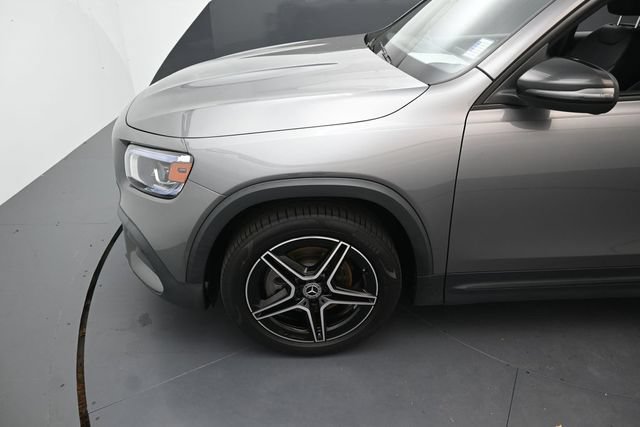 Used 2023 Mercedes-Benz GLB 250 image 9