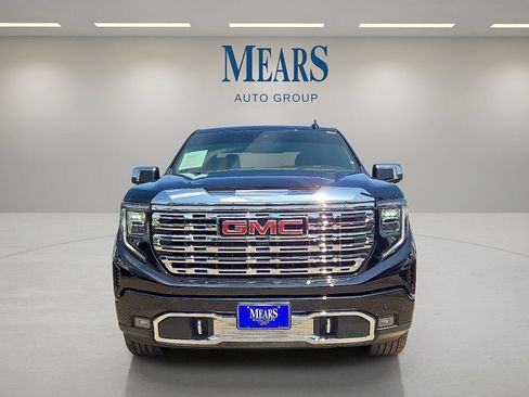 Used 2023 GMC Sierra 1500 Denali AWD/4WD image 8