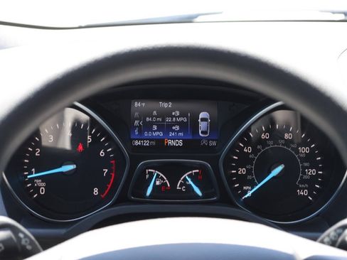 Used 2018 Ford Escape SE w/ SE Sync 3 Package AWD/4WD image 19