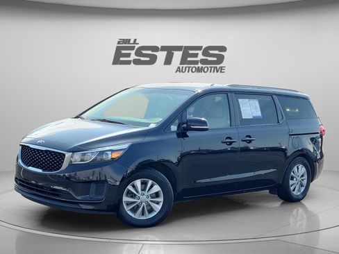 Used 2016 Kia Sedona LX w/ LX Convenience Package FWD image 1