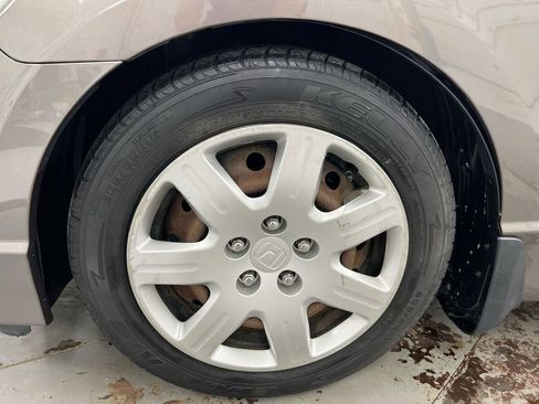 Used 2011 Honda Civic LX image 25