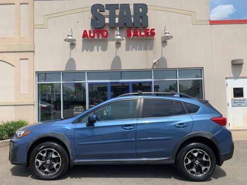Used 2018 Subaru Crosstrek 2.0i Premium w/ Moonroof Package AWD/4WD image 4