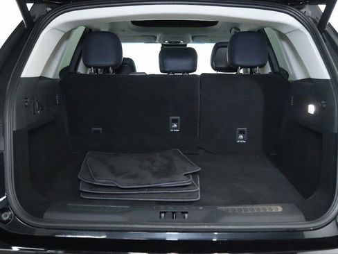 Certified 2024 Lincoln Nautilus Reserve w/ Equipment Group 202A image 34