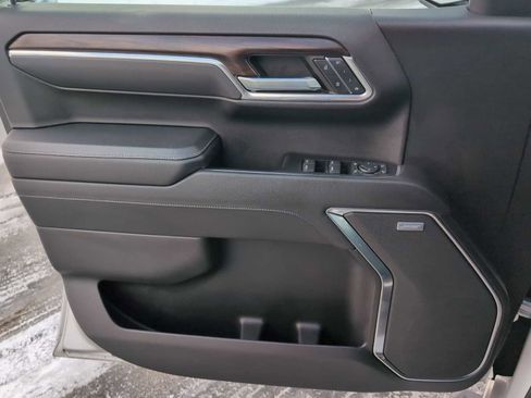 Used 2022 GMC Sierra 1500 SLT w/ SLT Premium Package image 29