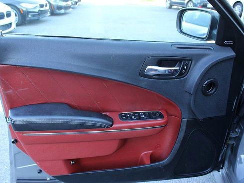 Used 2018 Dodge Charger SRT Hellcat w/ Harman/Kardon Audio Group image 5