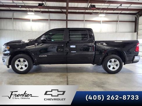 Used 2025 RAM 1500 Big Horn AWD/4WD image 1
