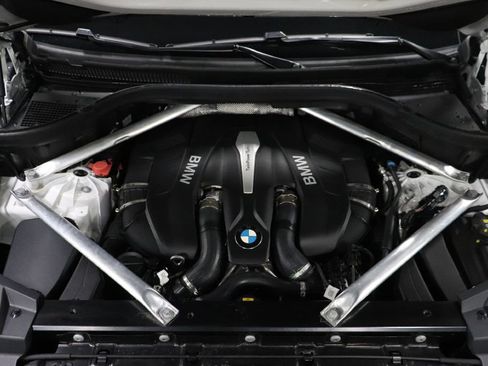 Used 2019 BMW X5 xDrive50i image 26